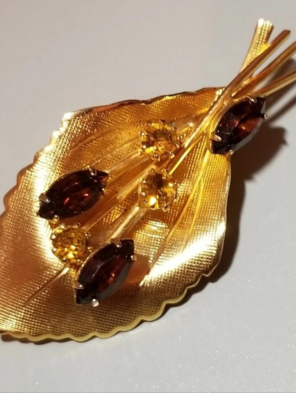 Vintage Fall Spray with Rhinestones - Picture 4 of 4